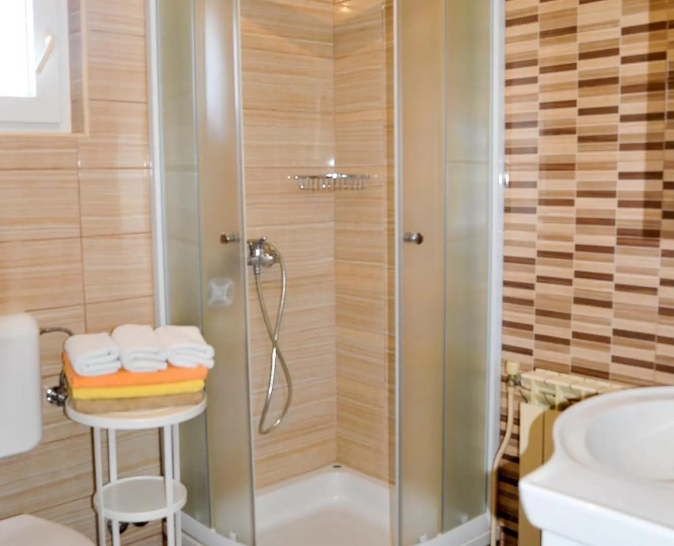 Apartmani I Sobe Lidija Lopar Gasthof